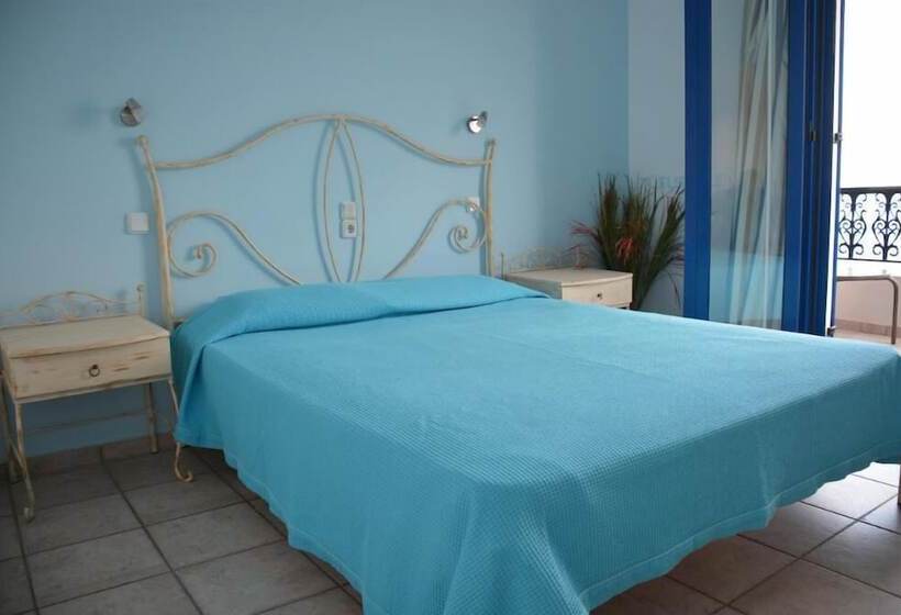 اتاق استاندارد با چشم‌انداز دریا, Blue Sea