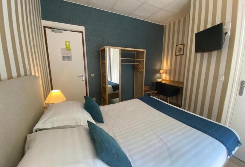 اتاق استاندارد, Brit Hotel & Spa Le Roc Au Chien