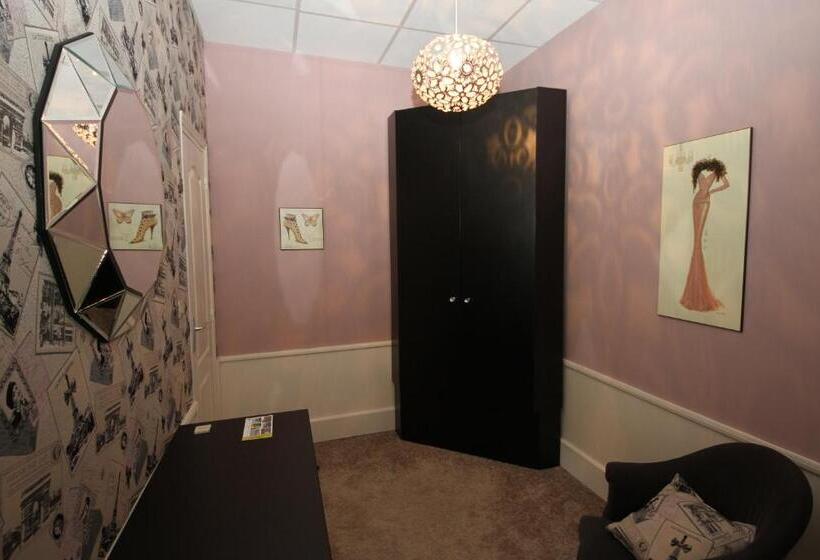 اتاق لوکس, Brit Hotel & Spa Le Roc Au Chien