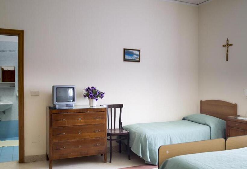 3-Bett-Standardzimmer, Domus San Vincenzo