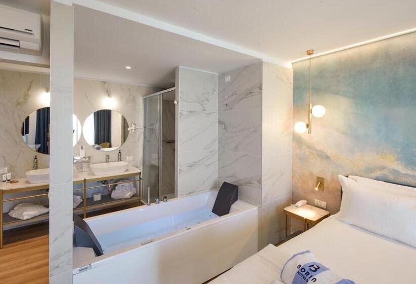 Suite with lake view, Riva Palace