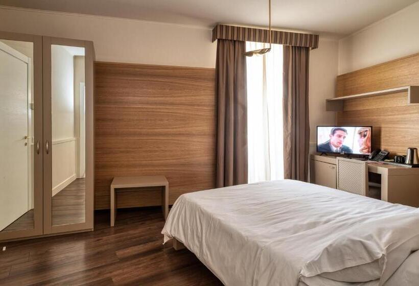 اتاق استاندارد یک نفره, San Nicola