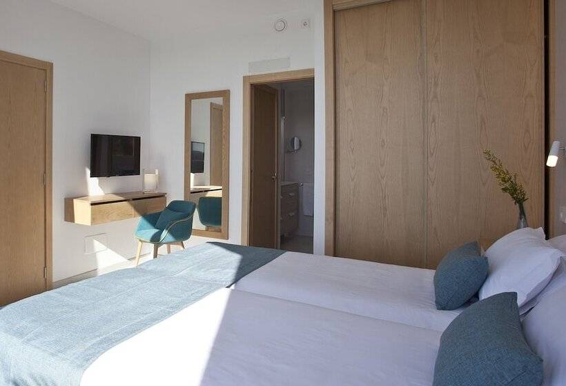 2 Bedroom Apartment Side Sea View, Apartaments Posidonia
