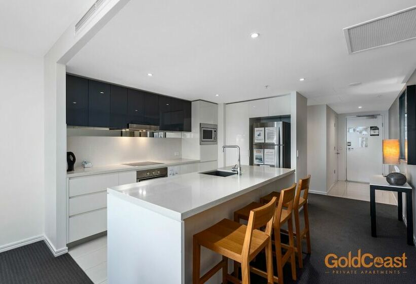 1 Bedroom Penthouse Apartment, Gold Coast Private Apartments