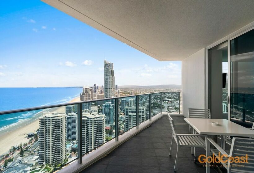 1 Bedroom Penthouse Apartment, Gold Coast Private Apartments