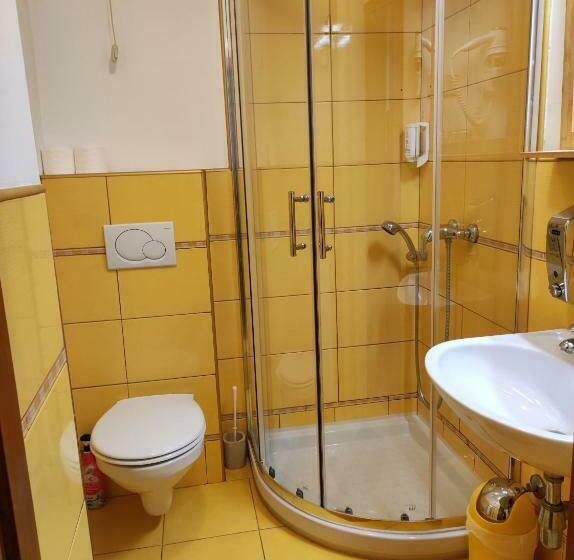 اتاق استاندارد با تخت بزرگ, Rooms Barbieri Rovinj