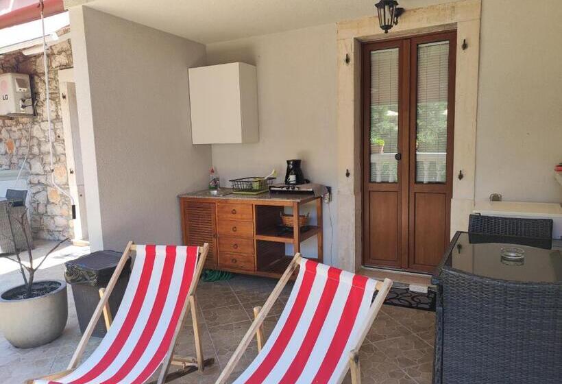 اتاق استاندارد با تخت بزرگ, Rooms Barbieri Rovinj