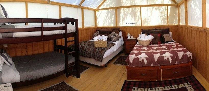 خانه 1 خوابه, Yd Guest Ranch