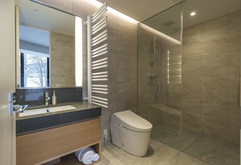 1 Bedroom Penthouse Apartment, Kozue