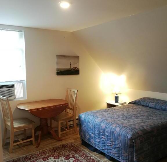 اتاق استاندارد, Pine View Lodge