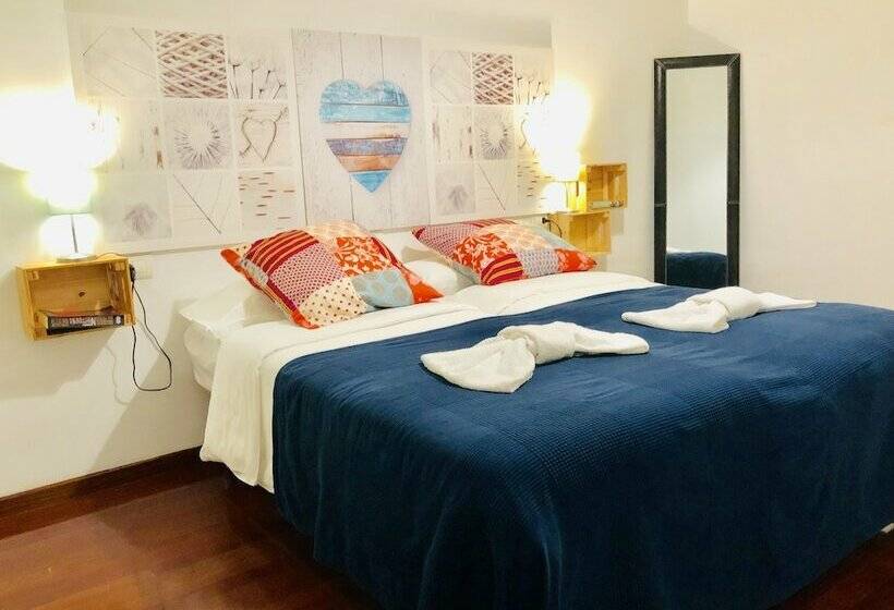 3 Bedroom Premium Apartment, O Faro Apartments