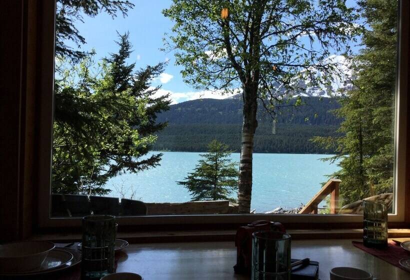 کابین, Renfro S Lakeside Retreat   Cabin S And R.v. Park