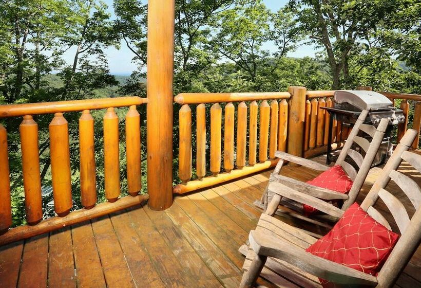 کابین, Rising Eagle Lodge By Redawning
