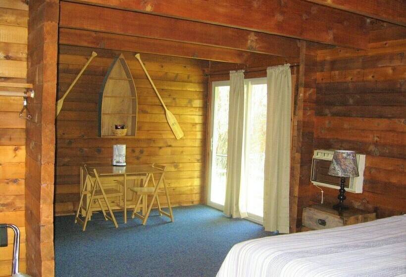 اتاق استاندارد با تخت دوبل, Virginian Resort
