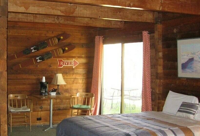 اتاق استاندارد با تخت دوبل, Virginian Resort