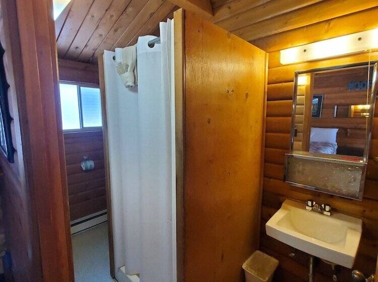 اتاق استاندارد با 2 تخت دوبل, Virginian Resort