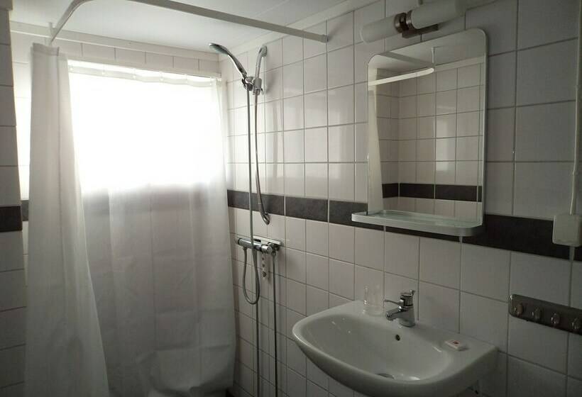 اتاق خانوادگی, Gamla Bryggeriets B&b