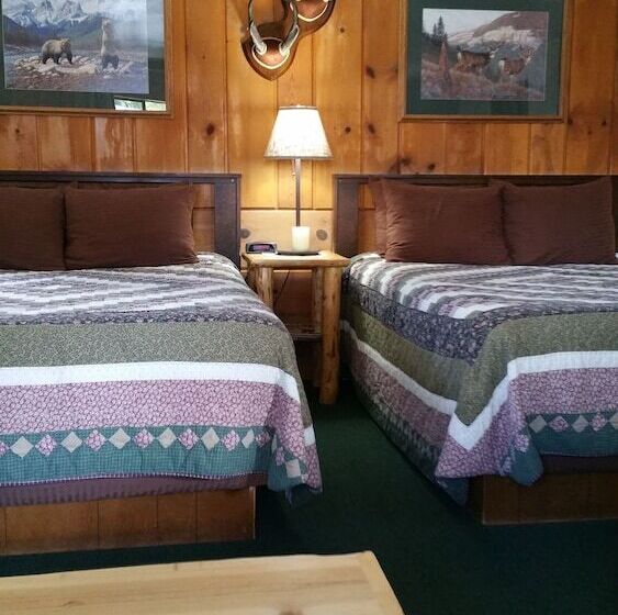 اتاق استاندارد با تخت دو نفره بزرگ, The Trail S End
