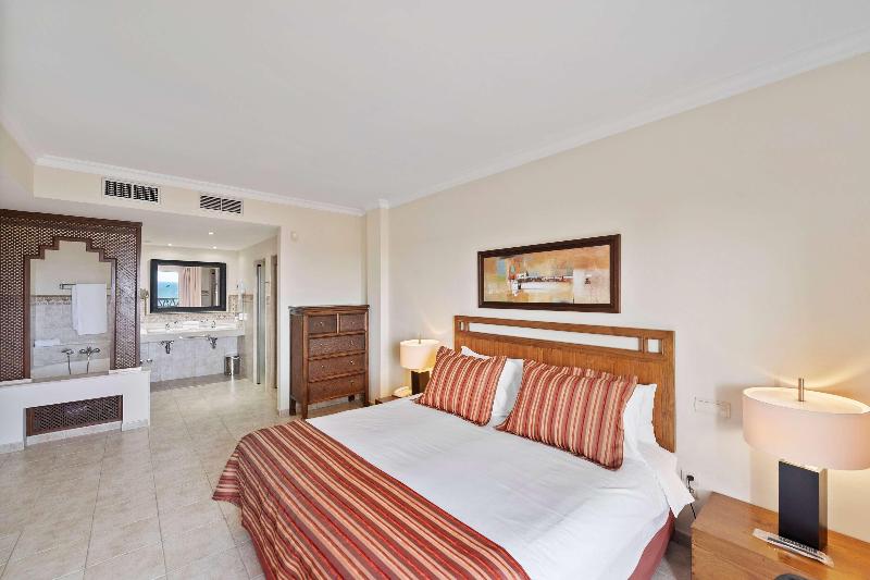 Люкс 3 Спальни, Wyndham Grand Costa Del Sol