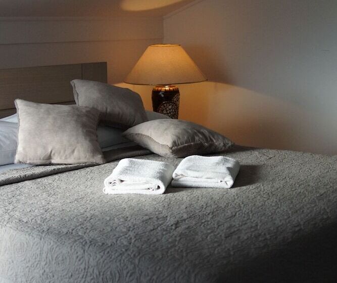 اتاق استاندارد با بالکن, Apartments And Rooms Degra