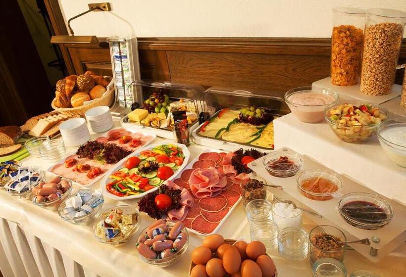اتاق استاندارد یک نفره, Ritter St. Georg