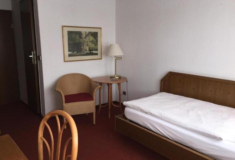 Standard Single Room, Schaperkrug