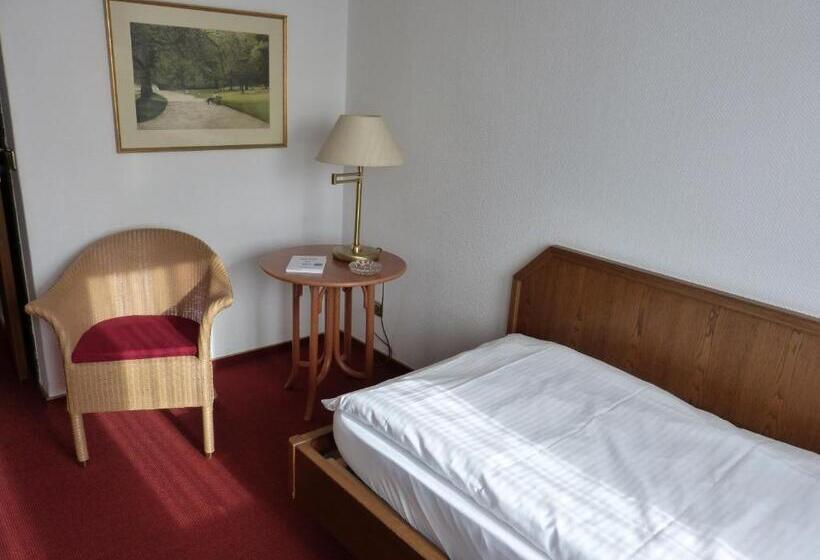 Standard Single Room, Schaperkrug