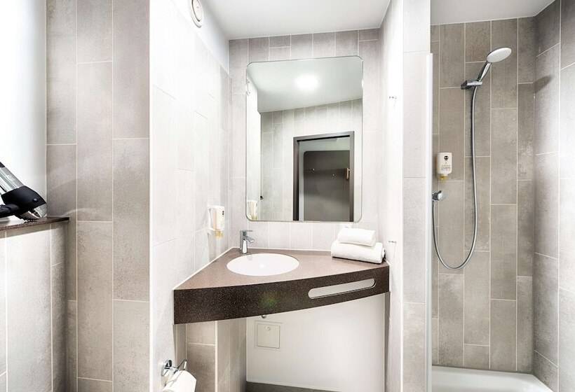 اتاق استاندارد, B&b Hotel München Putzbrunn