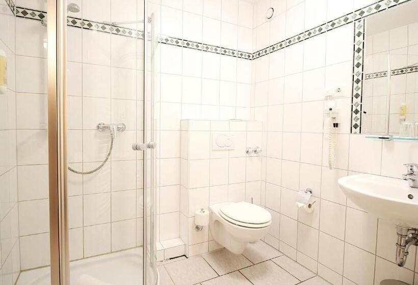 اتاق خانوادگی, Aparthotel Alte Schmiede Dettelbach