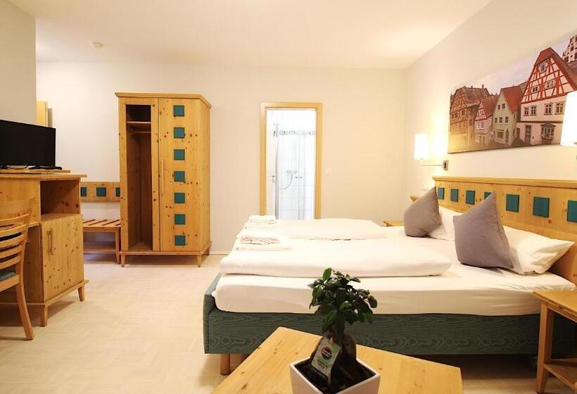 اتاق خانوادگی, Aparthotel Alte Schmiede Dettelbach