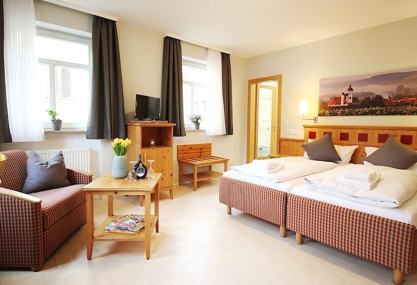 اتاق خانوادگی, Aparthotel Alte Schmiede Dettelbach