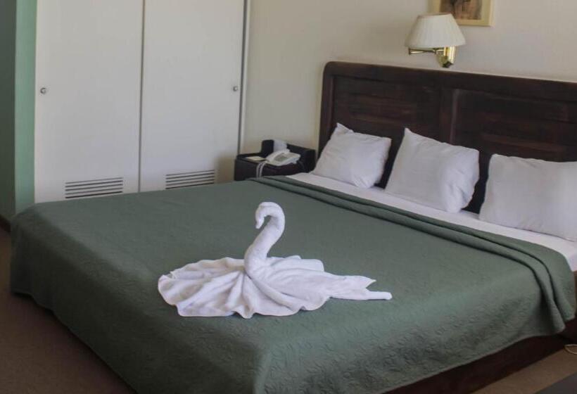 Standard Quadruple Room, Nuevo Maragato Hotel & Hostel