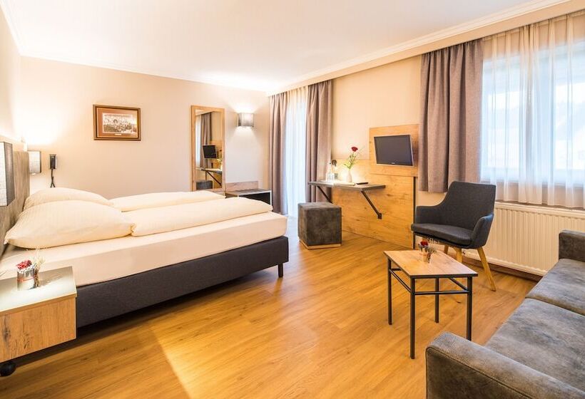 Standard Triple Room, Gasthof Huber