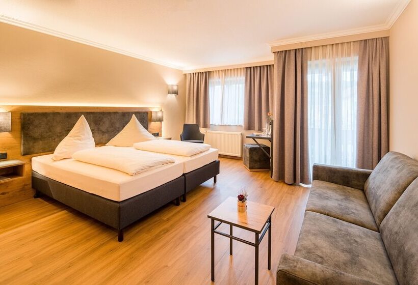 Standard Triple Room, Gasthof Huber