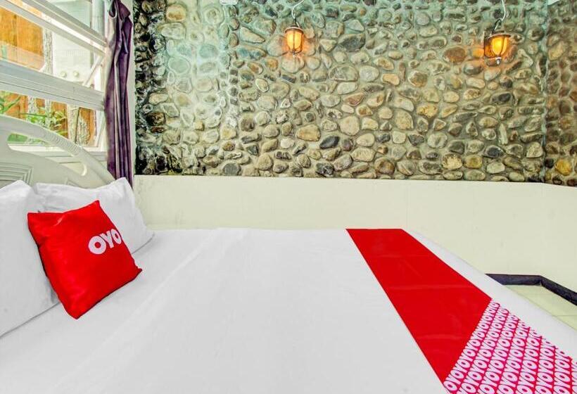 اتاق خانوادگی, Live Homestay By Oyo Rooms