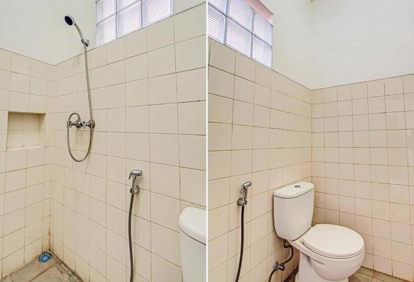 اتاق استاندارد, Live Homestay By Oyo Rooms