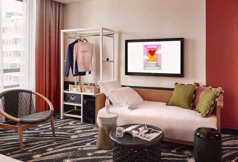 سوییت, Mama Shelter Paris La Défense