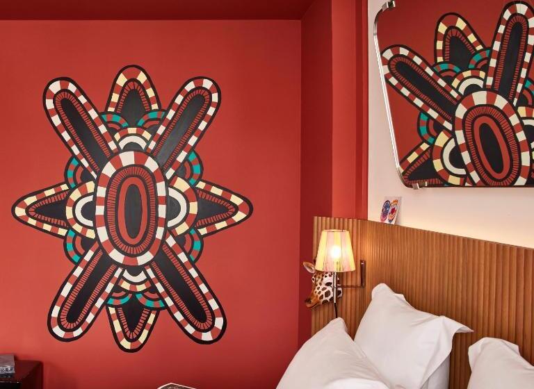 سوییت, Mama Shelter Paris La Défense