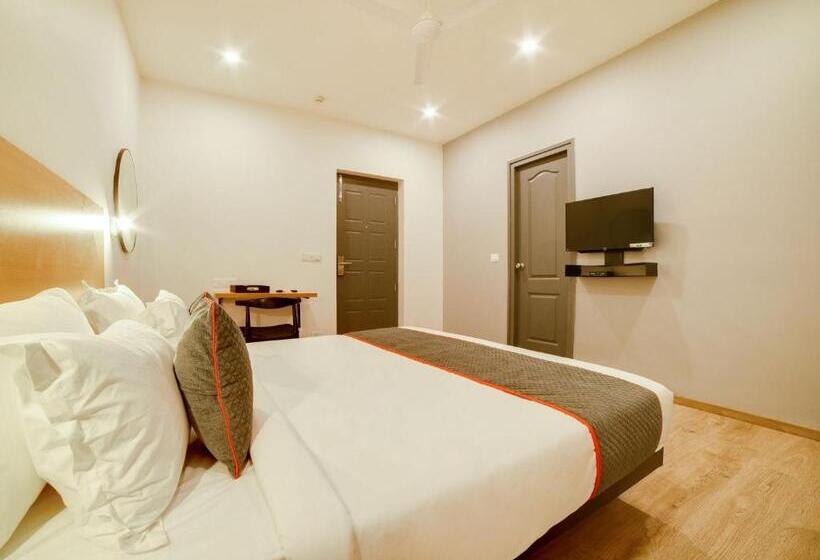 三人经典房间, Super Townhouse Hosur Main Road Bommanahalli Near Gopalan Innovation Mall