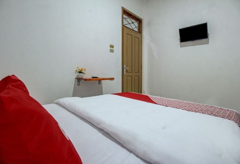 اتاق استاندارد, Palembang Residence By Oyo Room