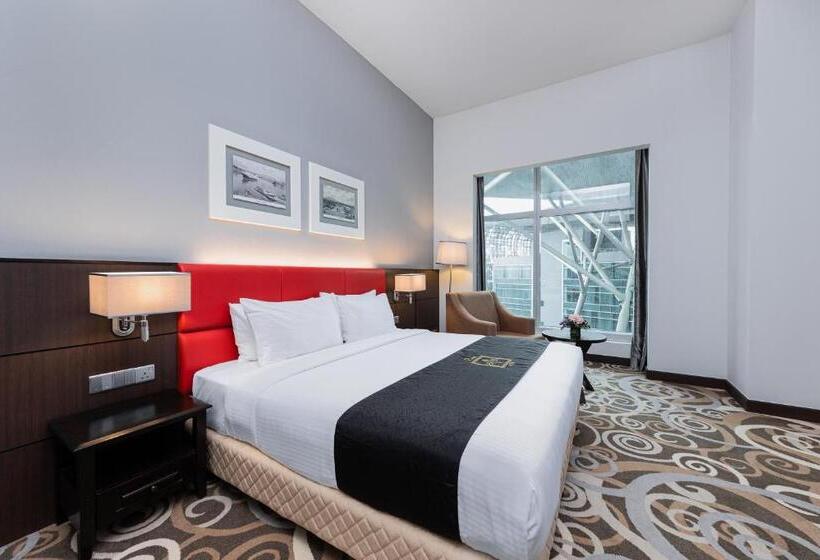Студия Стандарт, Raia Hotel & Convention Centre Kuching