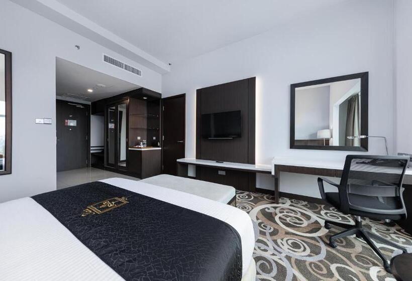 Family Suite, Raia Hotel & Convention Centre Kuching