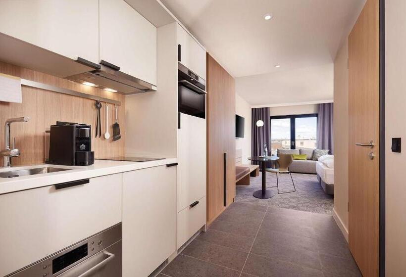 استودیوی استاندارد, Adina Apartment Hotel Dusseldorf