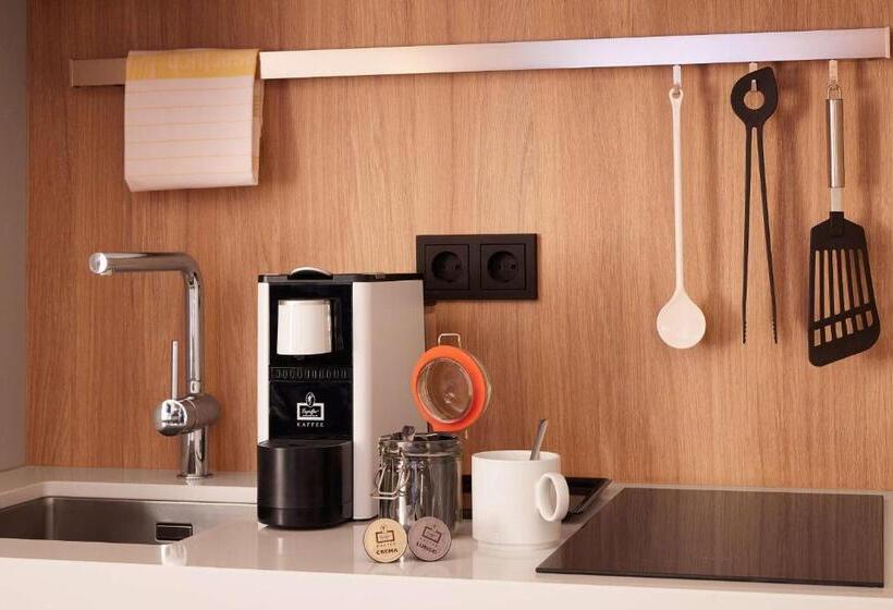 استودیوی استاندارد, Adina Apartment Hotel Dusseldorf