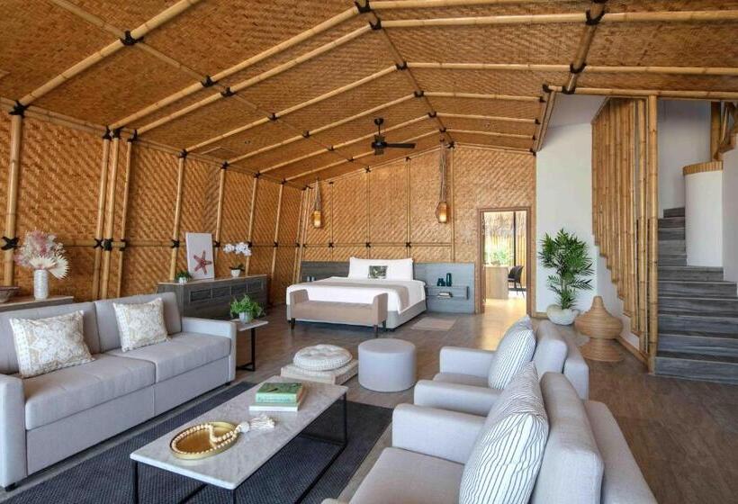 带2个卧室的别墅, Anantara World Islands Dubai Resort