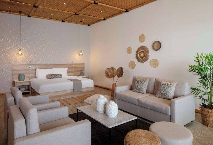 小型套房, Anantara World Islands Dubai Resort