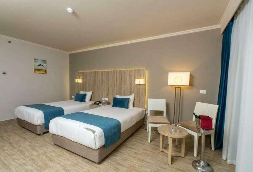 اتاق استاندارد با چشم‌انداز باغ, Aqua Mondo Abu Soma Resort