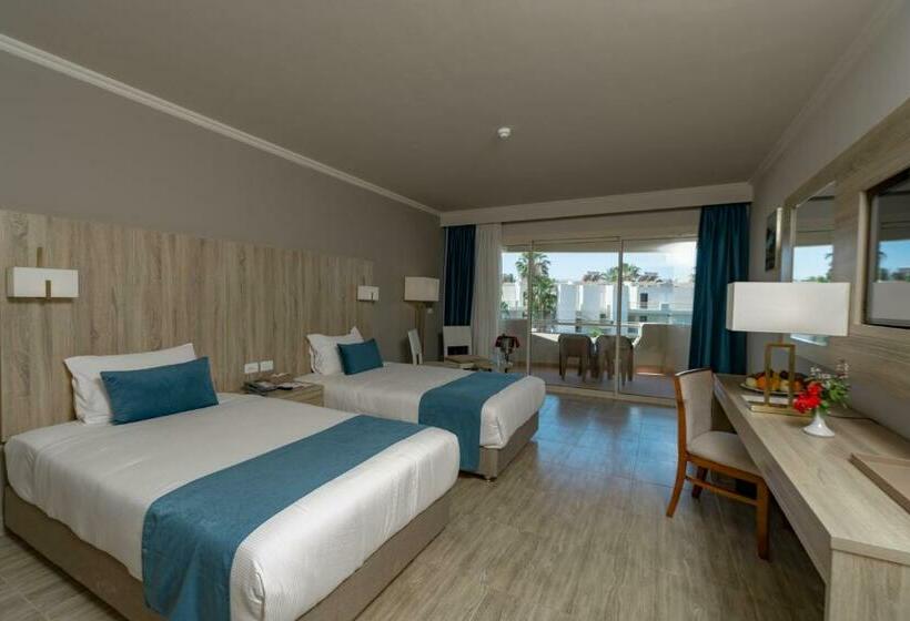 اتاق استاندارد با چشم‌انداز باغ, Aqua Mondo Abu Soma Resort