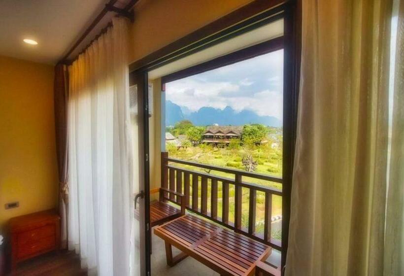 اتاق لوکس, Lisha Grandhotel Vangvieng