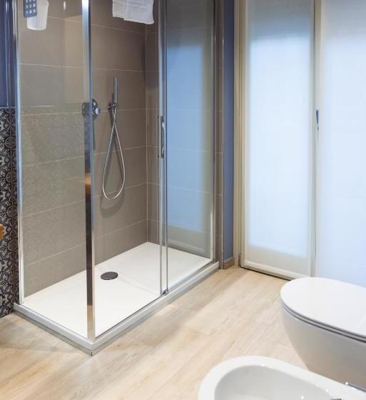 اتاق استاندارد با بالکن, Interno 6 Guest House